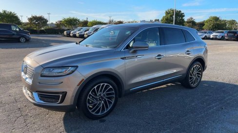Used 2020 Lincoln Nautilus Reserve image 27