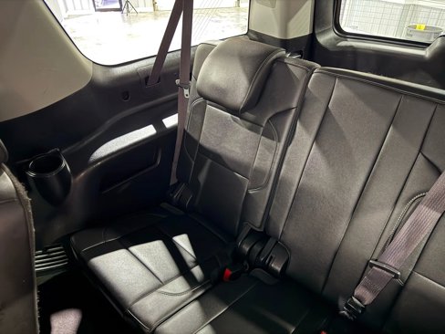 Used 2016 Chevrolet Suburban LTZ image 16