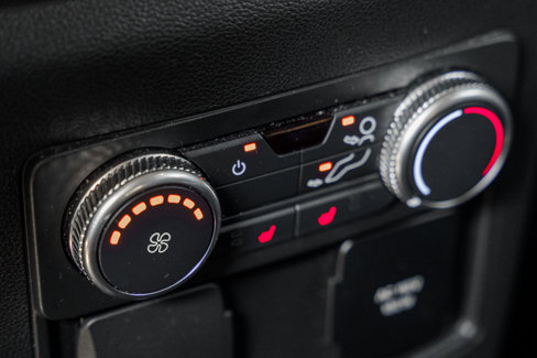 Used 2020 Ford Explorer ST w/ Premium Technology Package image 26