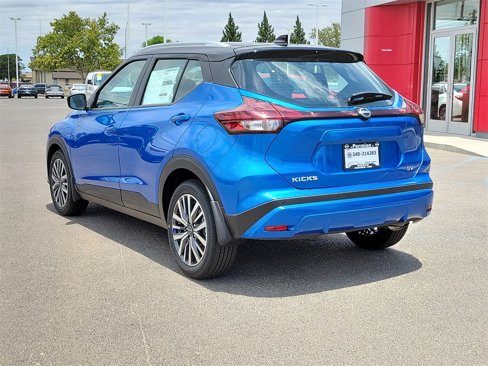 New 2024 Nissan Kicks SV image 7
