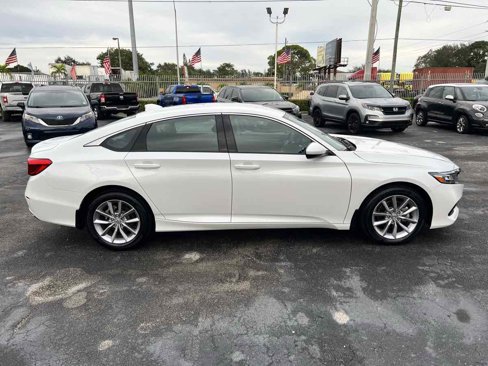 Used 2021 Honda Accord LX image 9