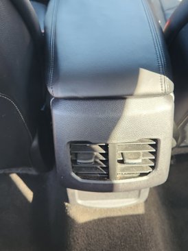 Used 2018 Ford Fusion SE w/ Fusion SE Technology Package image 26