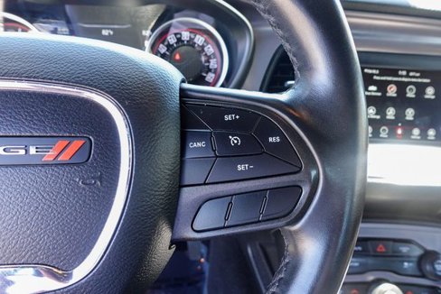 Used 2023 Dodge Challenger SXT image 19