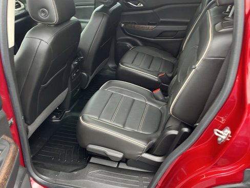 Certified 2020 GMC Acadia Denali w/ Technology Package image 25