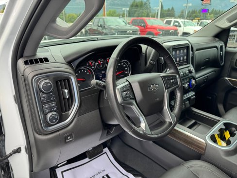 Used 2020 Chevrolet Silverado 1500 LT Trail Boss image 9