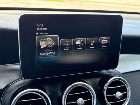 Used 2019 Mercedes-Benz GLC 300 4MATIC Coupe image 20