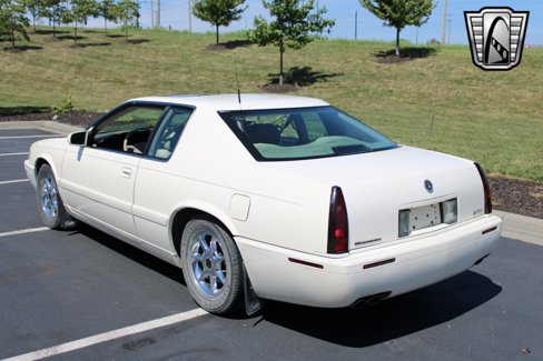 Used 2002 Cadillac Eldorado Collector's Edition image 3