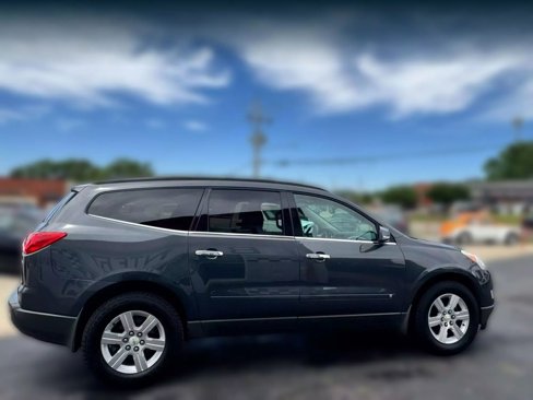 Used 2010 Chevrolet Traverse LT w/ Personal Connectivity Package image 9