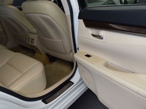 Used 2013 Lexus ES 350 image 21