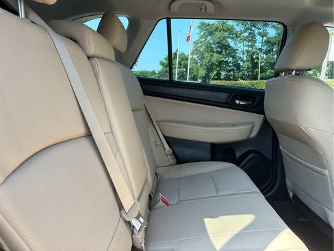 Used 2017 Subaru Outback 3.6R Limited image 28