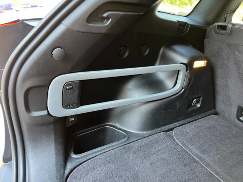 Used 2014 Jeep Cherokee Latitude image 16