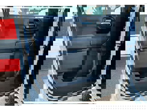 Used 2022 Chevrolet Silverado 1500 Custom image 17