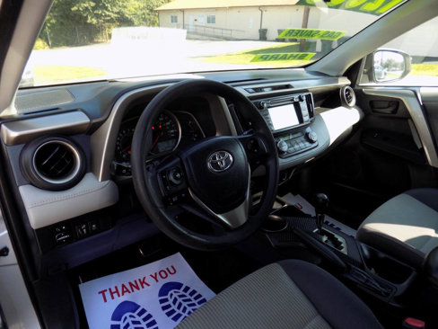 Used 2013 Toyota RAV4 XLE image 14