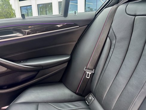 Used 2019 BMW M5 w/ Executive Package image 23