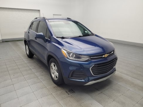 Used 2020 Chevrolet Trax LT w/ Driver Confidence Package image 13