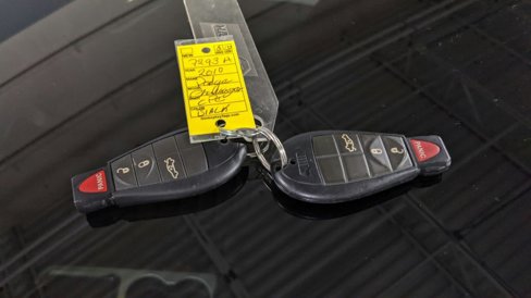 Used 2010 Dodge Challenger SE image 26