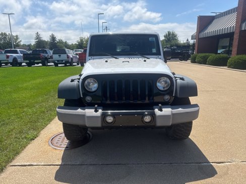 Used 2015 Jeep Wrangler Sport image 2