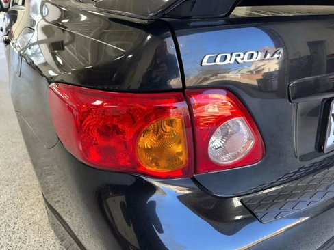 Used 2010 Toyota Corolla S image 13
