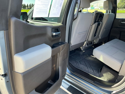 Used 2022 Chevrolet Silverado 1500 LT w/ Safety Package II image 8