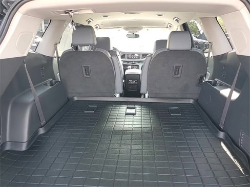 Certified 2020 Buick Enclave Essence w/ Sound and Sites Package image 6