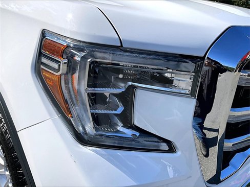 Used 2020 GMC Sierra 1500 SLE w/ SLE Value Package image 31