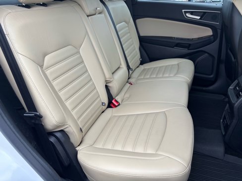 Used 2018 Ford Edge SEL w/ Equipment Group 201A image 22
