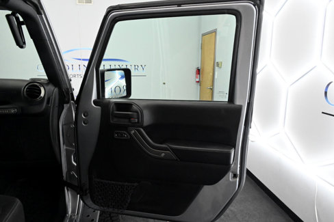 Used 2018 Jeep Wrangler Unlimited Sport image 20