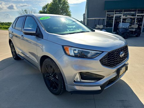 Used 2022 Ford Edge ST-Line w/ Class II Trailer Tow Package image 8