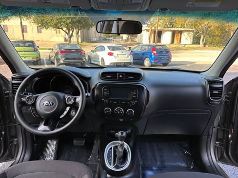 Used 2019 Kia Soul image 16