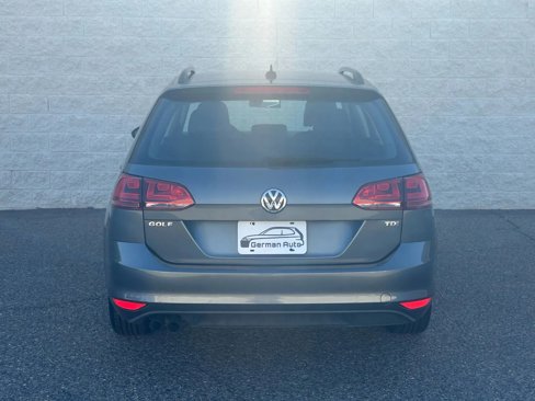Used 2015 Volkswagen Golf TDI S image 6