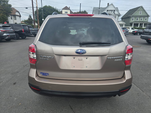 Used 2015 Subaru Forester 2.5i Premium w/ All-Weather Package image 16