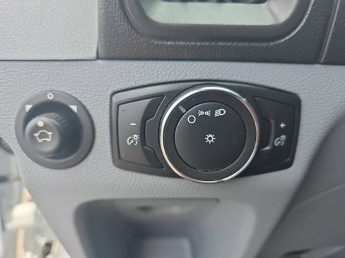 Certified 2019 Ford Transit 250 130 Low Roof w/ Exterior Upgrade Package image 27