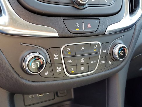 Used 2022 Chevrolet Equinox LT image 25