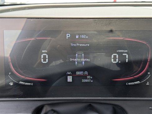 Used 2024 Kia Sportage EX image 25