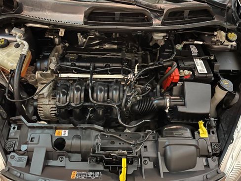 Used 2014 Ford Fiesta Titanium w/ Exterior Protection Package image 35