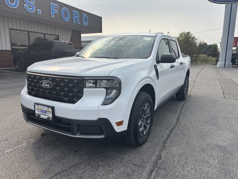 New 2025 Ford Maverick XLT image 2