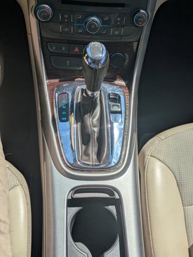 Used 2013 Chevrolet Malibu LT image 25