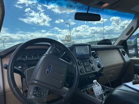 Used 2014 Ford F250 Lariat w/ Lariat Ultimate Package image 8