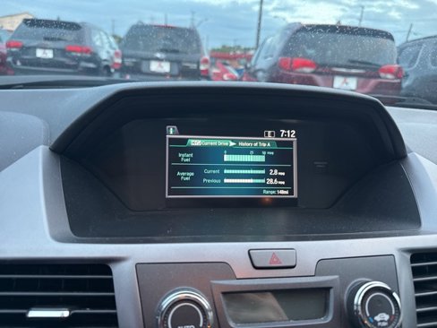 Used 2014 Honda Odyssey EX image 23