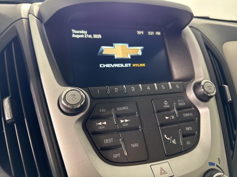 Used 2017 Chevrolet Equinox Premier w/ Enhanced Convenience Package image 16