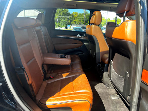 Used 2012 Jeep Grand Cherokee Overland image 26
