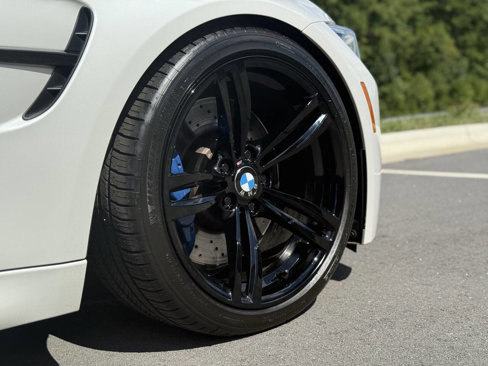 Used 2015 BMW M3 image 8
