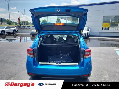 Used 2022 Subaru Impreza 2.0i Limited image 12