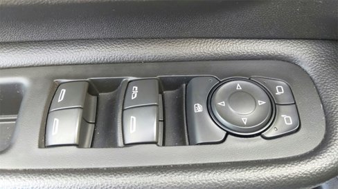 Used 2018 GMC Terrain SLT image 16