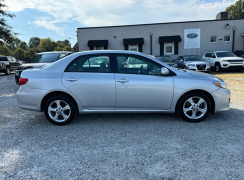Used 2012 Toyota Corolla LE image 4