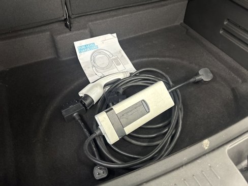 Used 2022 Chevrolet Bolt EUV LT w/ Driver Confidence Package image 29