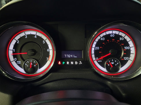 Used 2016 Dodge Grand Caravan SXT image 23