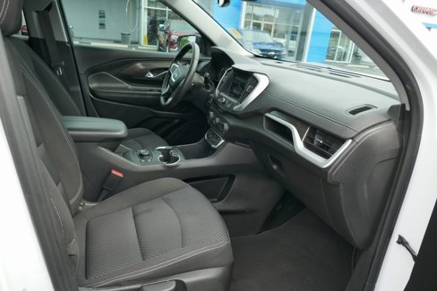 Certified 2023 GMC Terrain SLE w/ Driver Convenience Package image 15