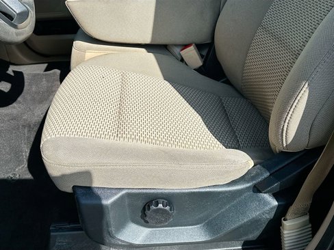 Used 2020 Ford F150 XLT image 19