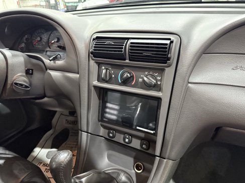 Used 2001 Ford Mustang GT image 21